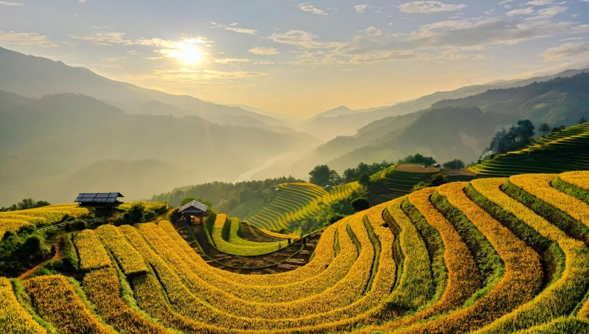 Khang Su Văn là một ngọn núi cao nhất ở biên giới Việt Nam - Trung Quốc, với độ cao 3.012 m so với mực nước biển