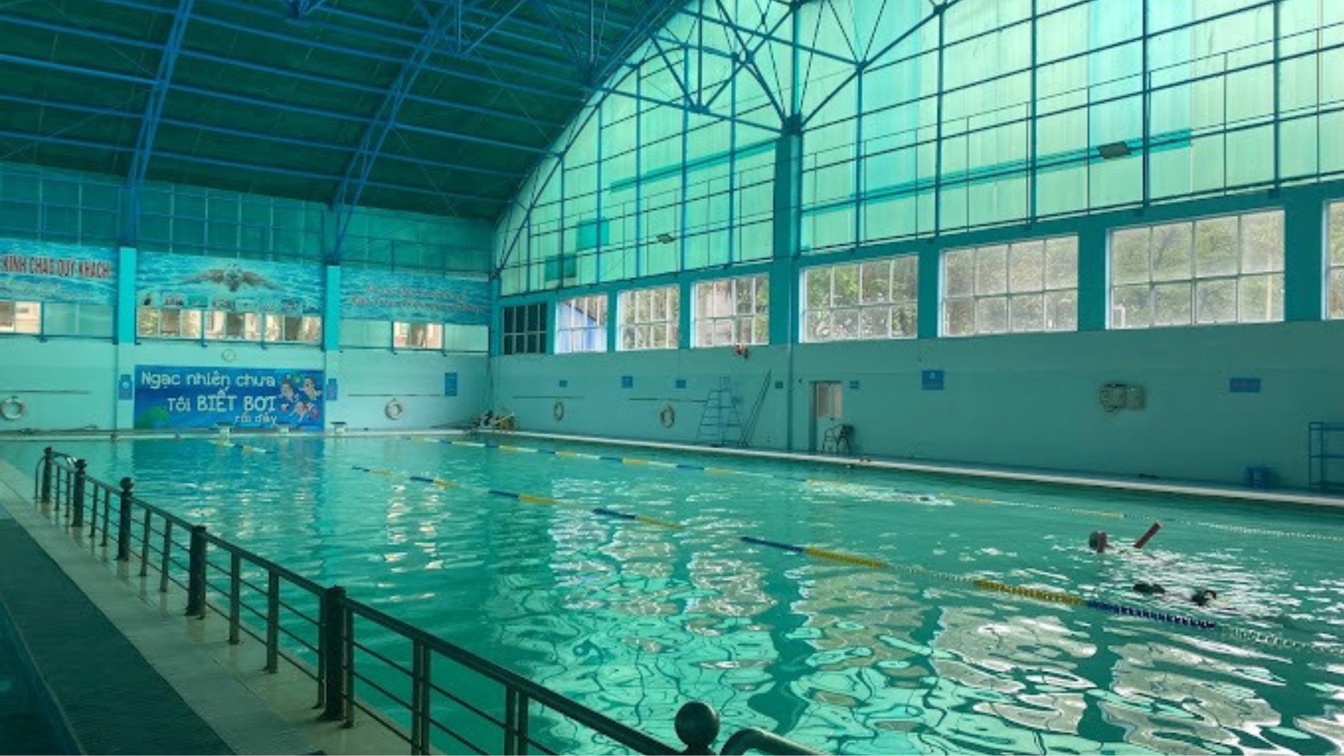 [Hè 2024] TOP 50++ bể bơi Hà Nội trong nhà và ngoài trời đáng trải nghiệm